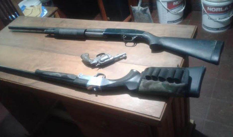 Apresan a un joven en Tintina y secuestran armas y cocaiacutena