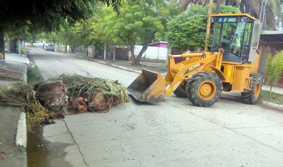 El municipio bandentildeo intensificoacute trabajos de limpieza en los barrios