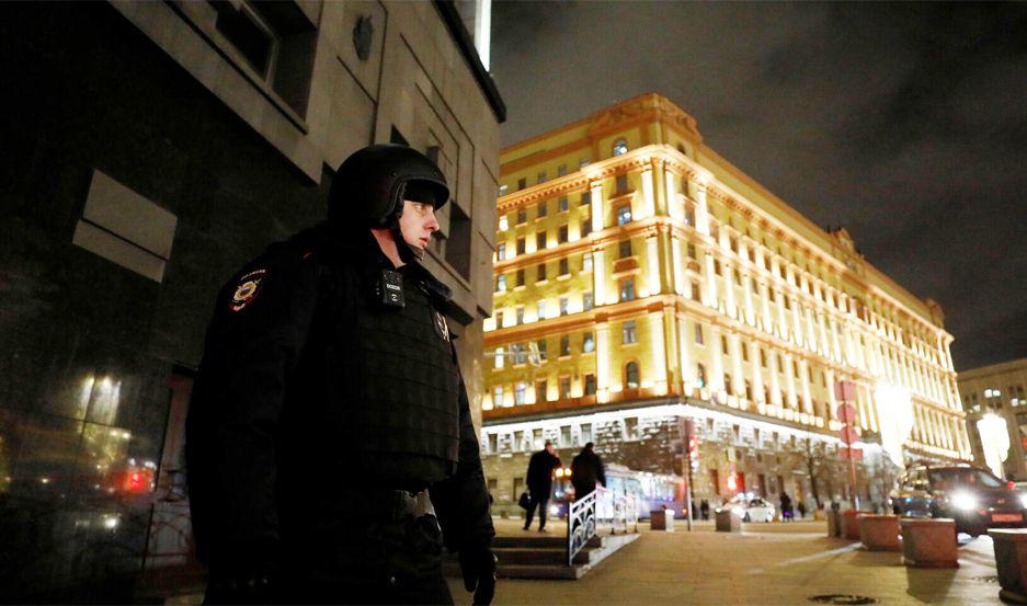 Tras el tiroteo la policía rusa desplegó un amplio operativo de seguridad