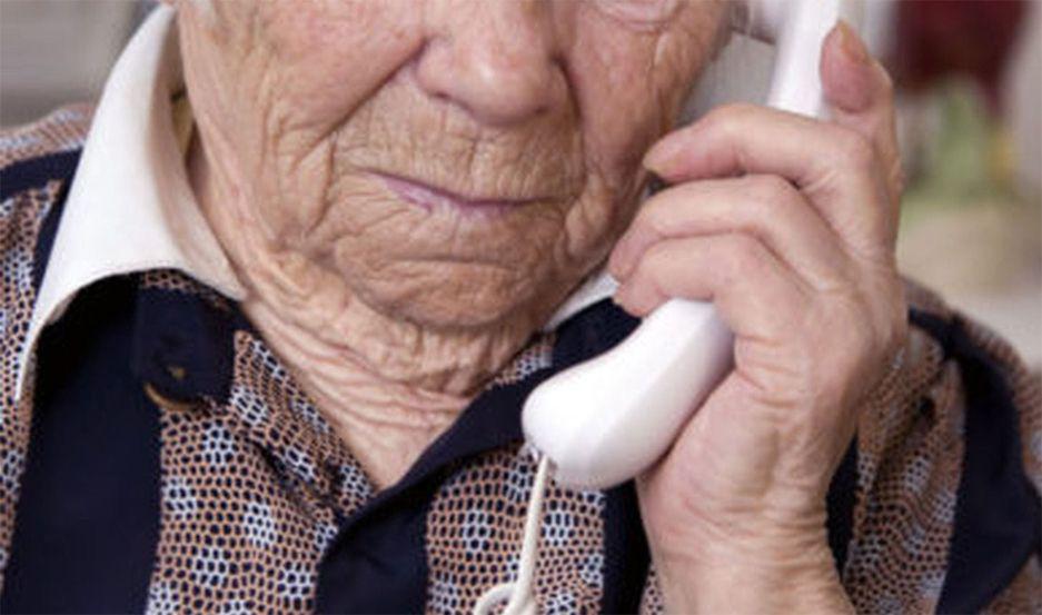 Le hicieron el cuento del tiacuteo y la despojaron de 4 millones de pesos