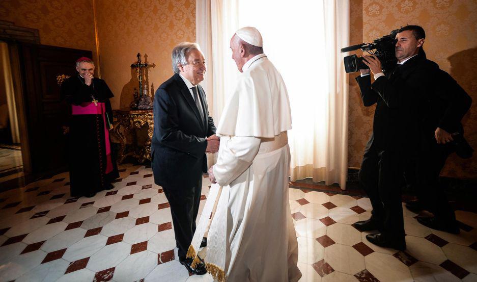 Guterres y el papa Francisco exigieron el fin de las guerras y reclamaron por el medio ambiente