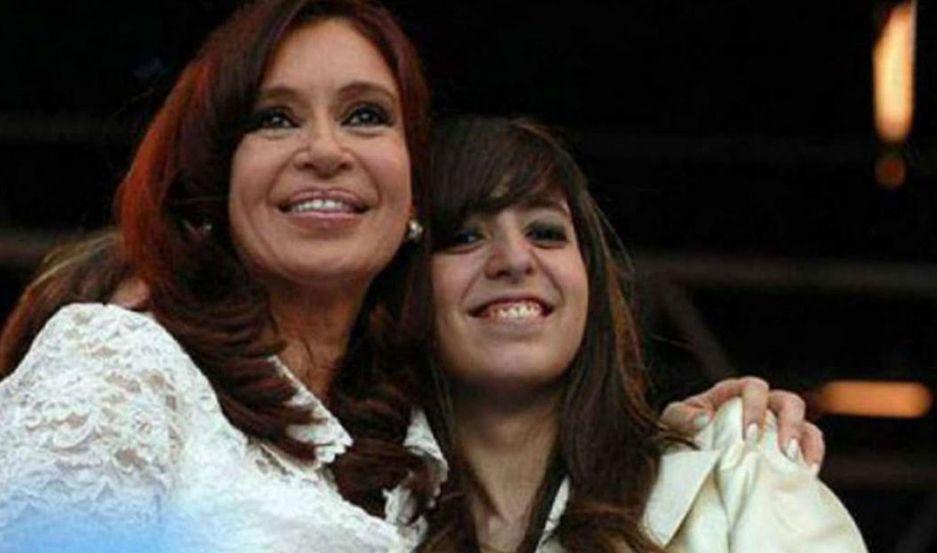 Cristina Kirchner viaja a Cuba para recibir el Antildeo Nuevo junto a su hija