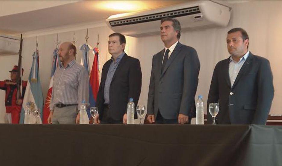 Zamora firmoacute un histoacuterico convenio junto a tres gobernadores en Quimiliacute