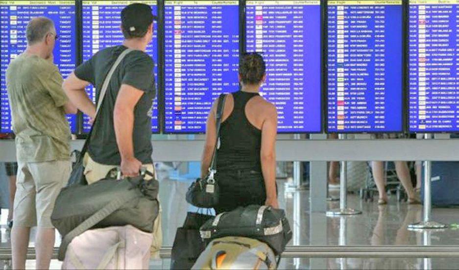 Brindan recomendaciones a quienes viajan a zonas en las que circula el virus del dengue