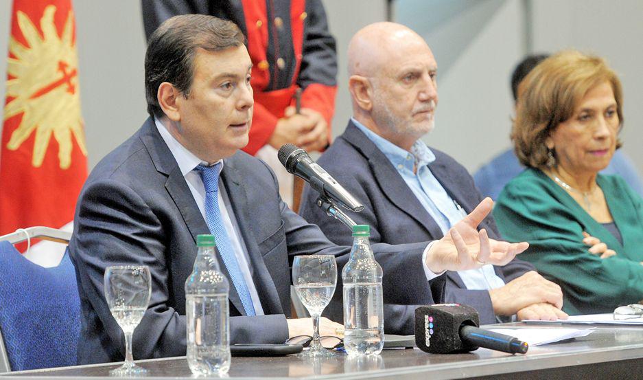 El gobernador Zamora haraacute la apertura del acto por el Bicentenario de la Autonomiacutea