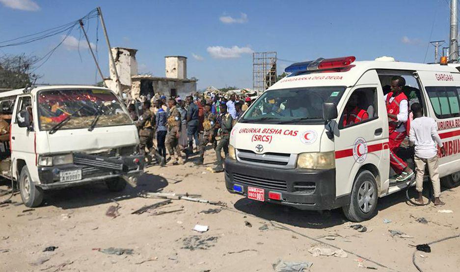 Al Shabab se atribuyoacute el atentado que dejoacute 92 muertos en Mogadiscio