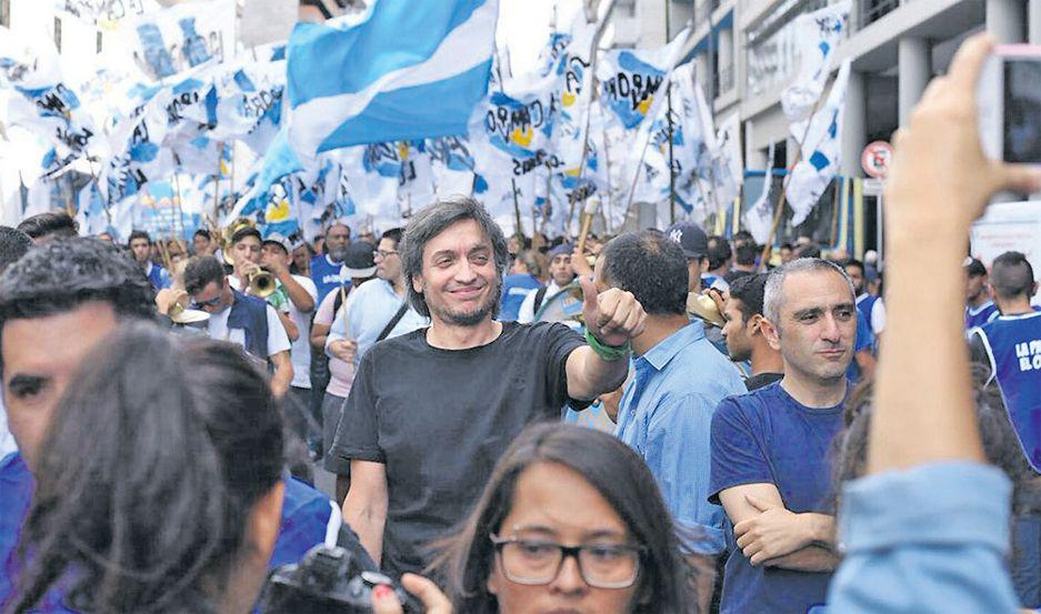 Sobreseen a Maacuteximo Kirchner e integrantes de La Caacutempora  en causa por delitos electorales