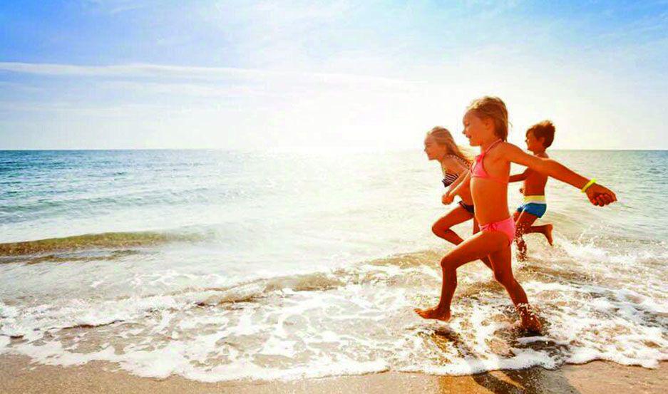 iquestCoacutemo puedo proteger a mis nintildeos del sol