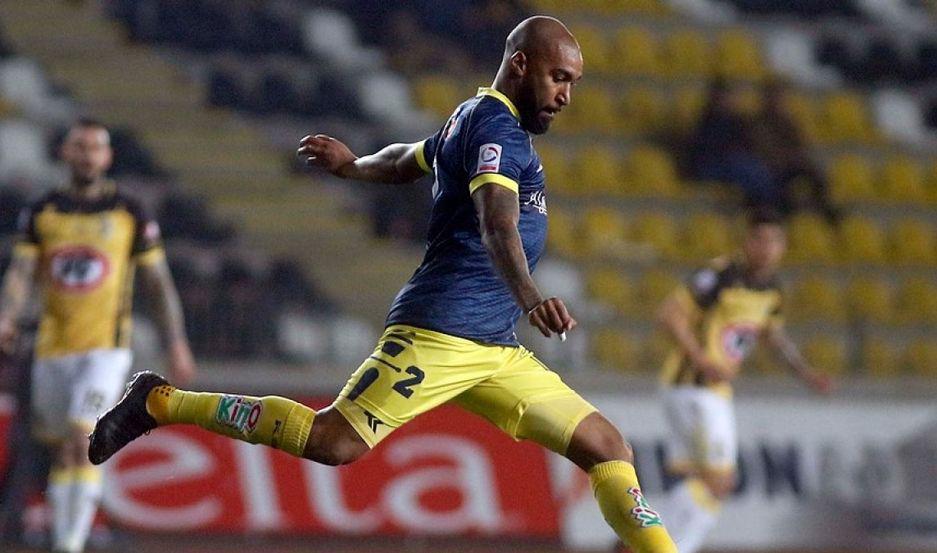 Alexis Roliacuten se convirtioacute en el nuevo refuerzo de Central Coacuterdoba