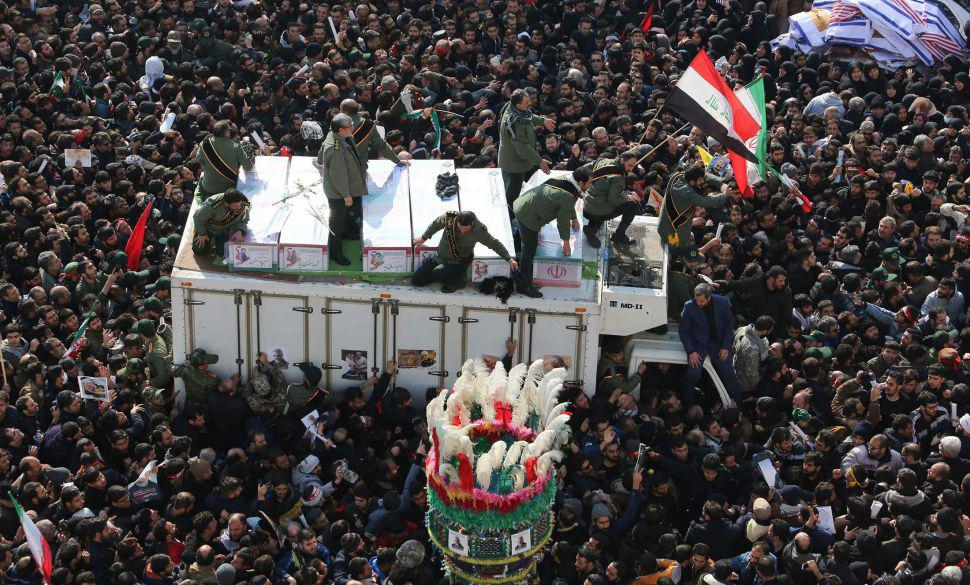 Incidentes en el funeral de Soleimani dejaron 35 muertos y 48 heridos