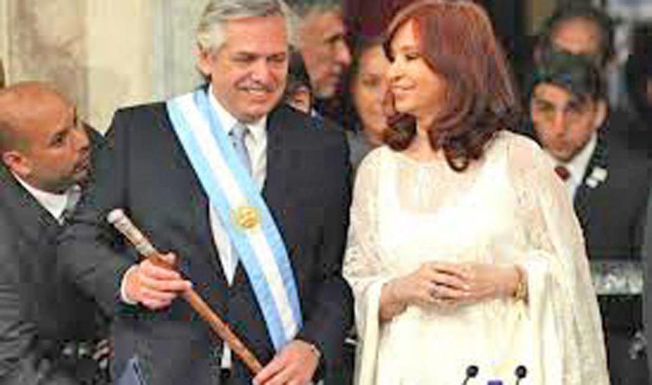 Suba de impuestos y mayores partidas sociales en treinta diacuteas