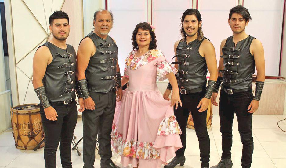 La familia Umbides estar� hoy en el Festival Nacional de Doma y Folclore con un espect�culo integral
