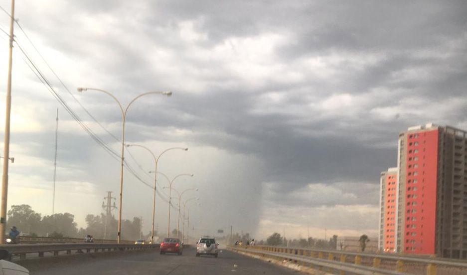 VIDEO  Extrantildeo fenoacutemeno en el cielo de Santiago del Estero