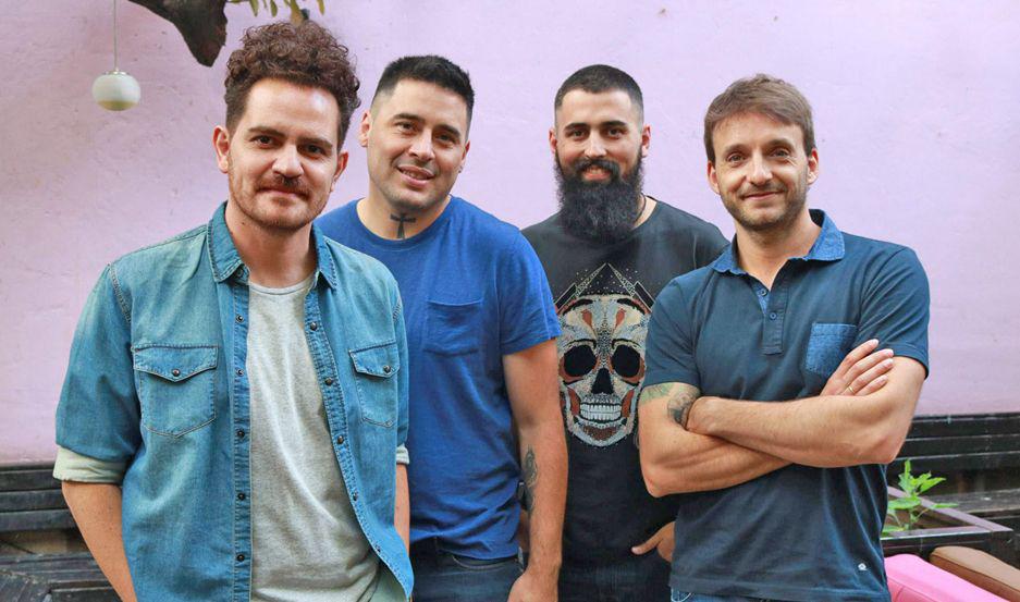 Ahyre brilla con luz propia y con la cancioacuten ldquoBellasombrardquo que comparten con Raly