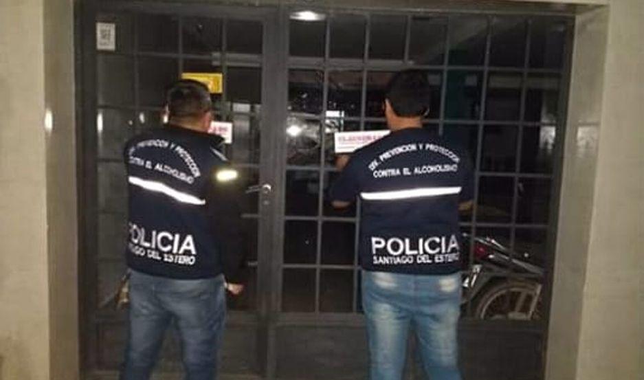 Clausuran una pizzeriacutea por falta de habilitacioacuten- los alimentos no conservaban cadena de friacuteo