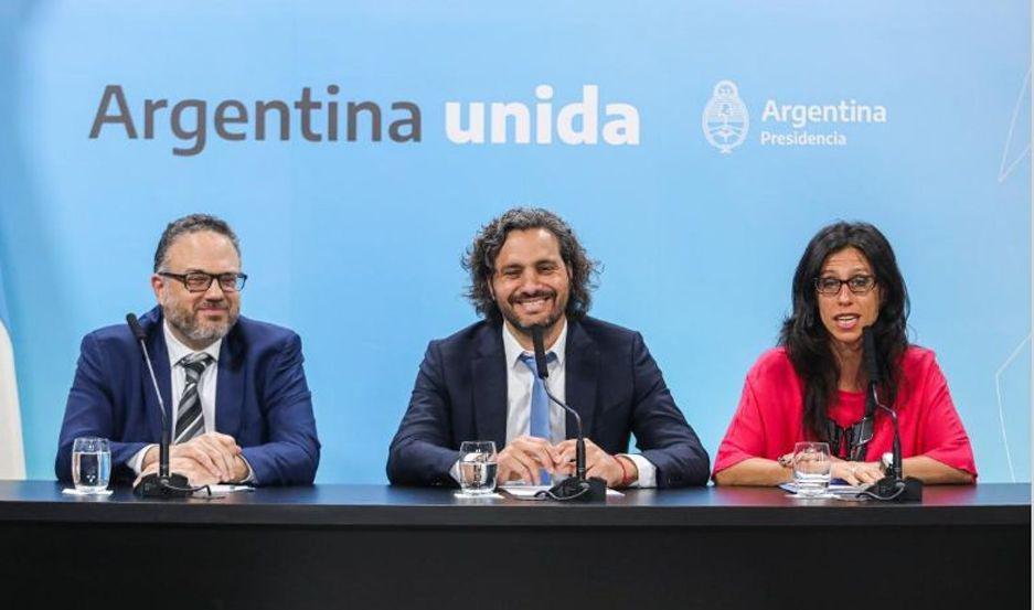 Cafiero Kulfas y Paula Español en una conferencia que dieron en la Casa Rosada días atr�s