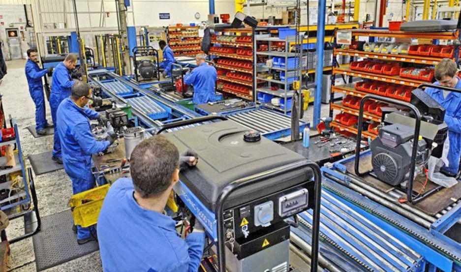 La decisión responde a la caída del consumo