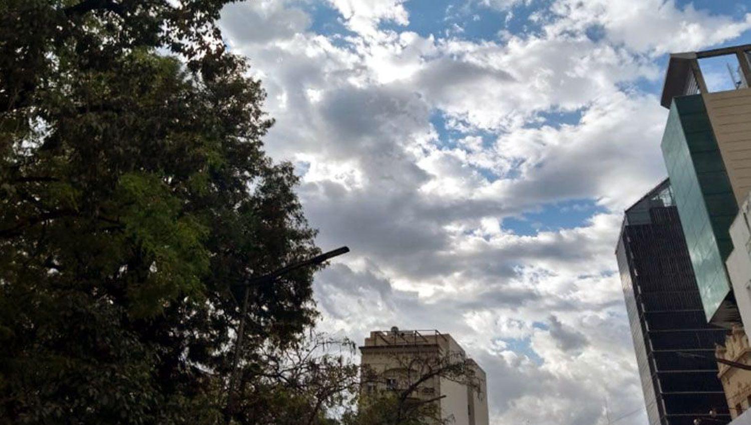 Asiacute estaraacute el tiempo en este inicio de semana