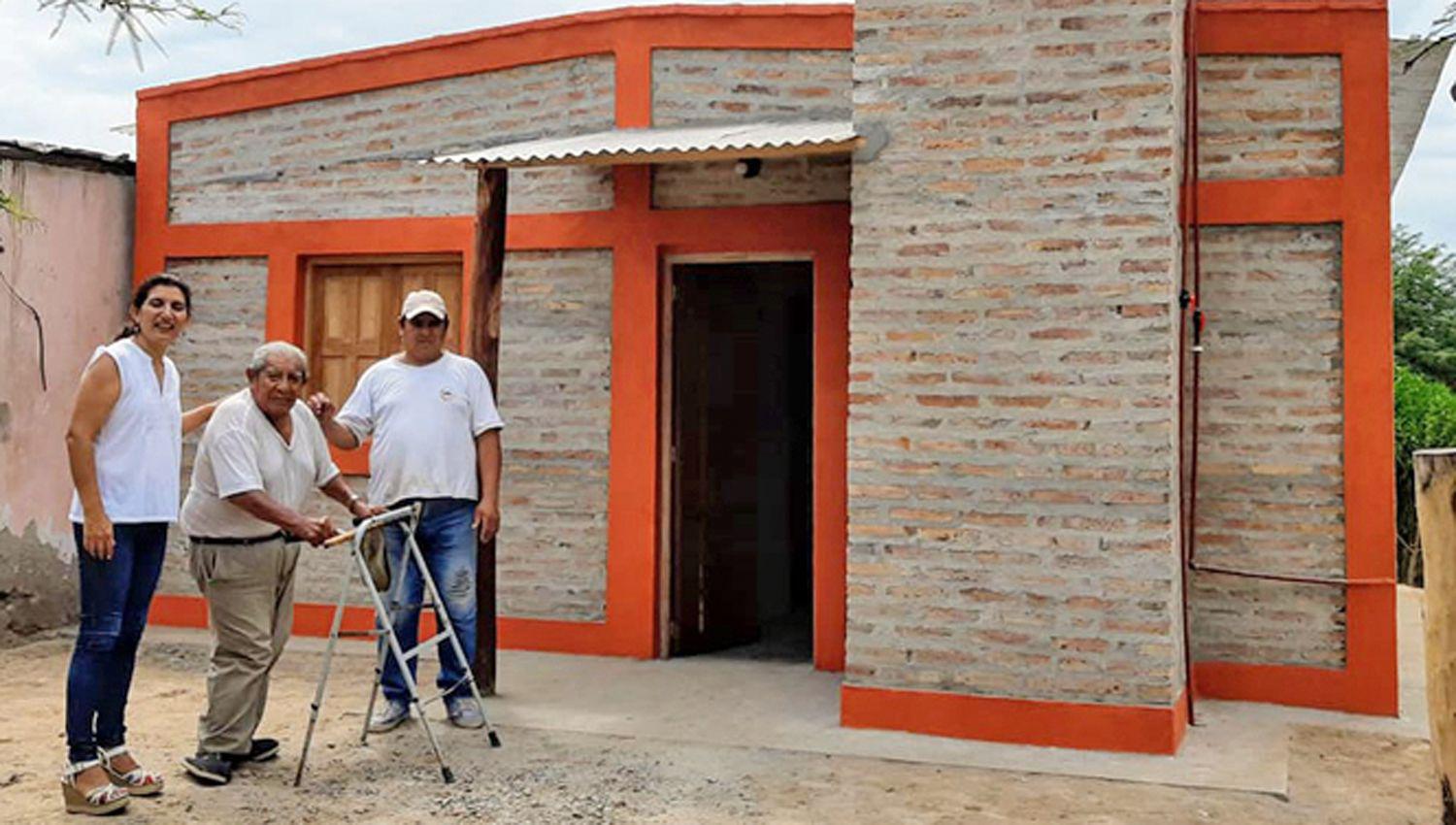 Entregaraacuten 30 viviendas sociales y ecoloacutegicas a familias de La Cantildeada
