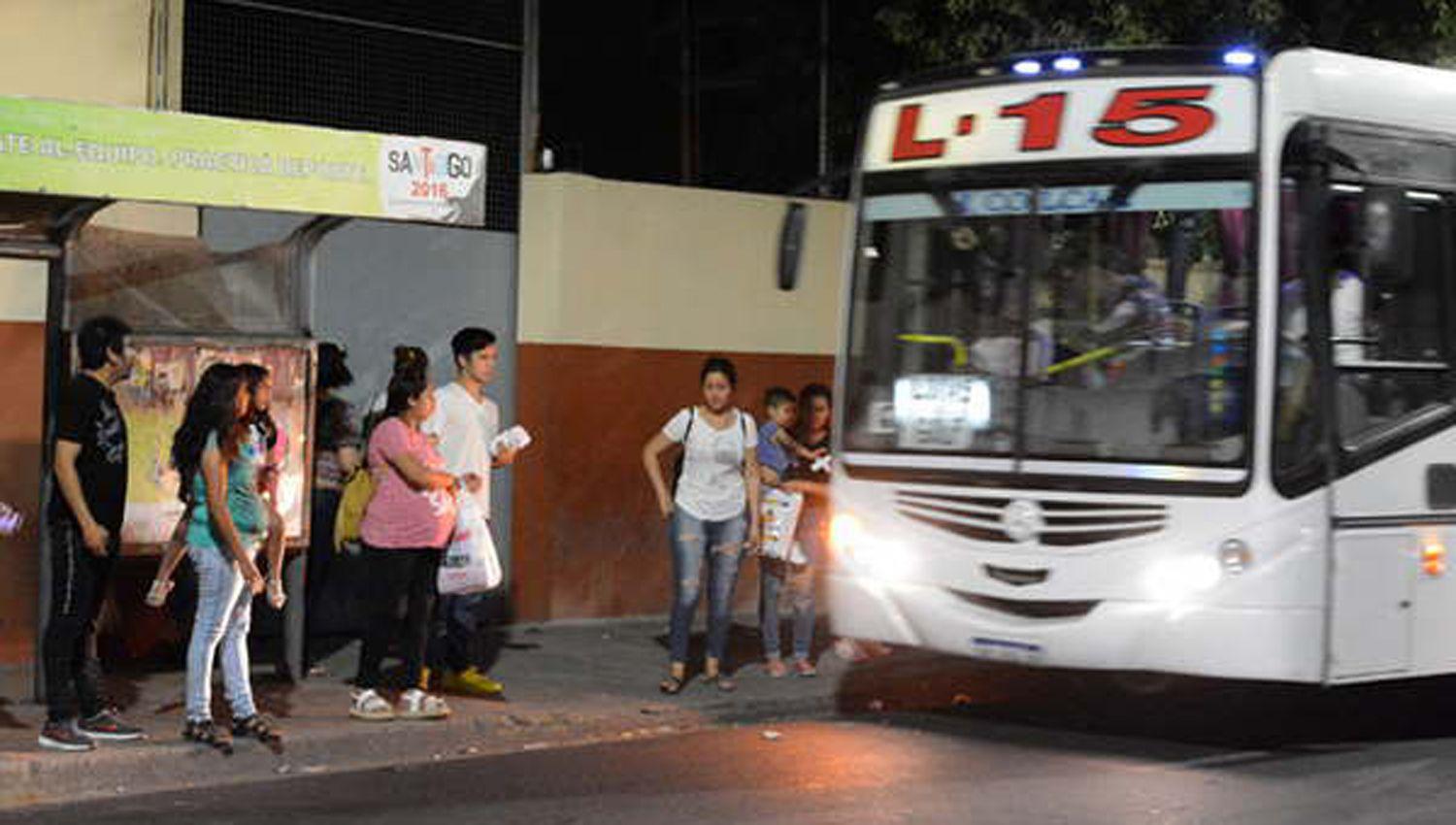 UTA informoacute que se llegoacute a un acuerdo y no habraacute paro de las liacuteneas 15 y 116