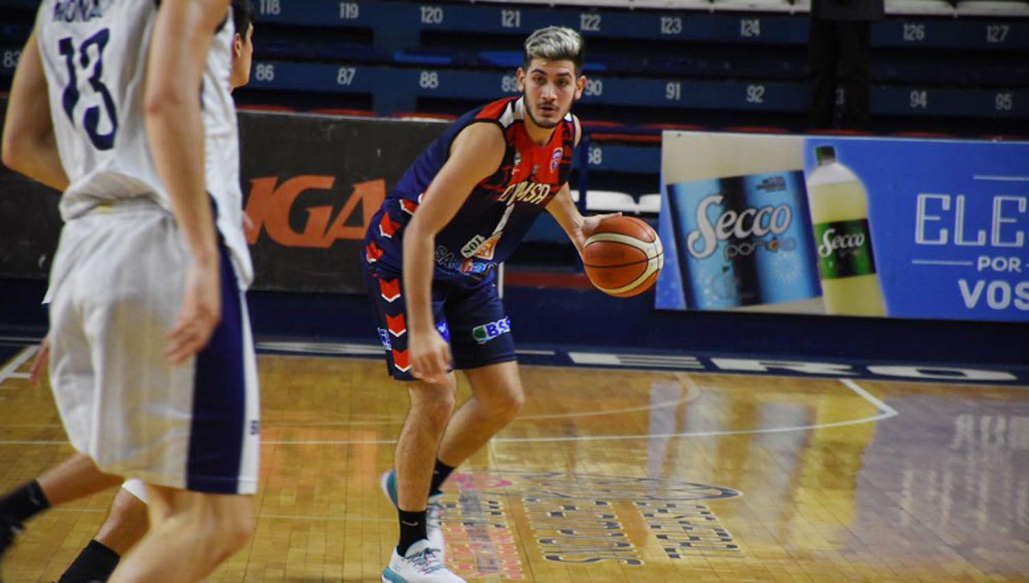 Quimsa vencioacute a Pentildearol y continuacutea como liacuteder