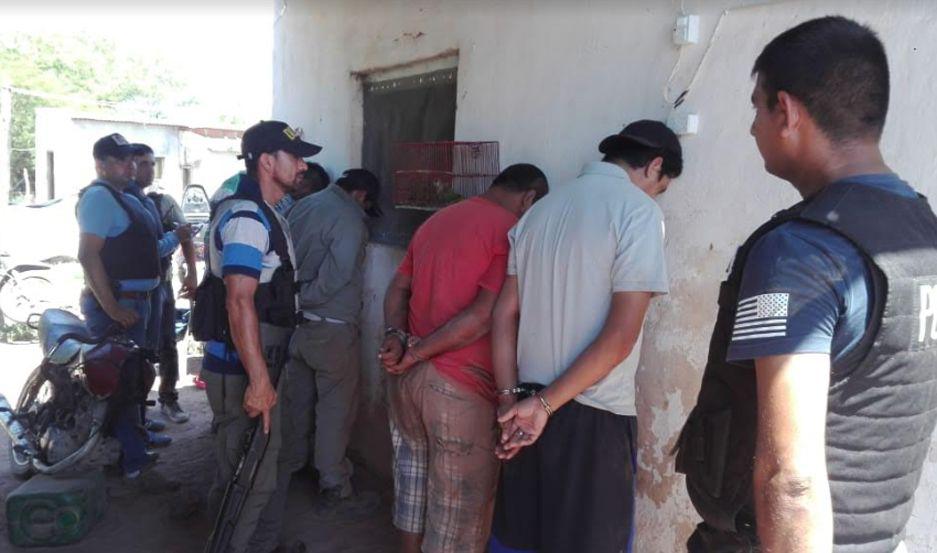 Nueva Esperanza- desbaratan un quiosco de drogas y detienen a un dealer tucumano