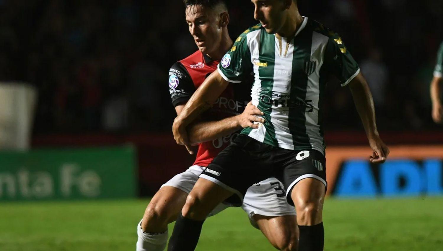 Banfield le ganoacute a Coloacuten en Santa Fe en un duelo clave en los promedios