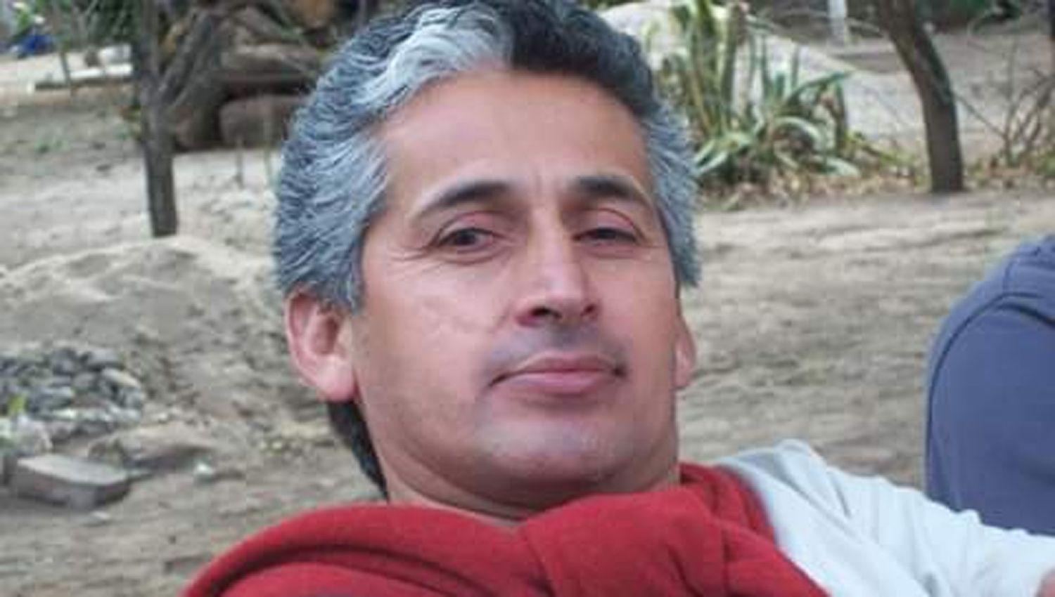 Recurren a las redes sociales para ubicar al que chocoacute y matoacute a un catamarquentildeo