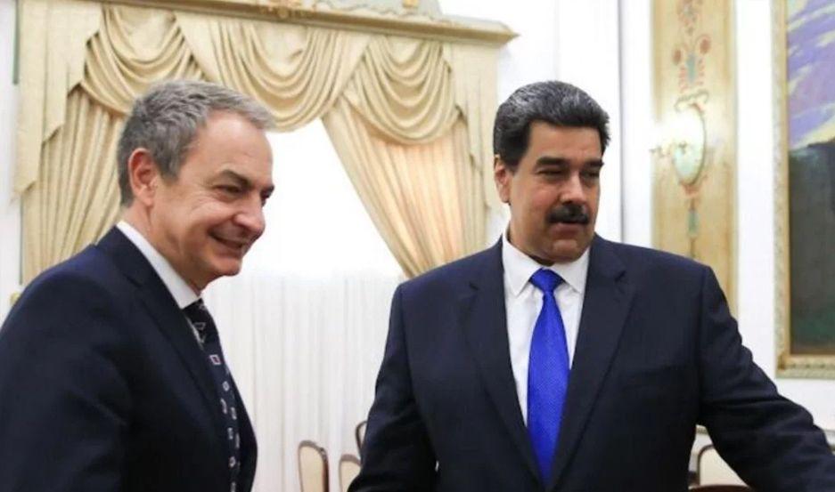 Criacutetican reunioacuten de Rodriacuteguez Zapatero con Nicolaacutes Maduro