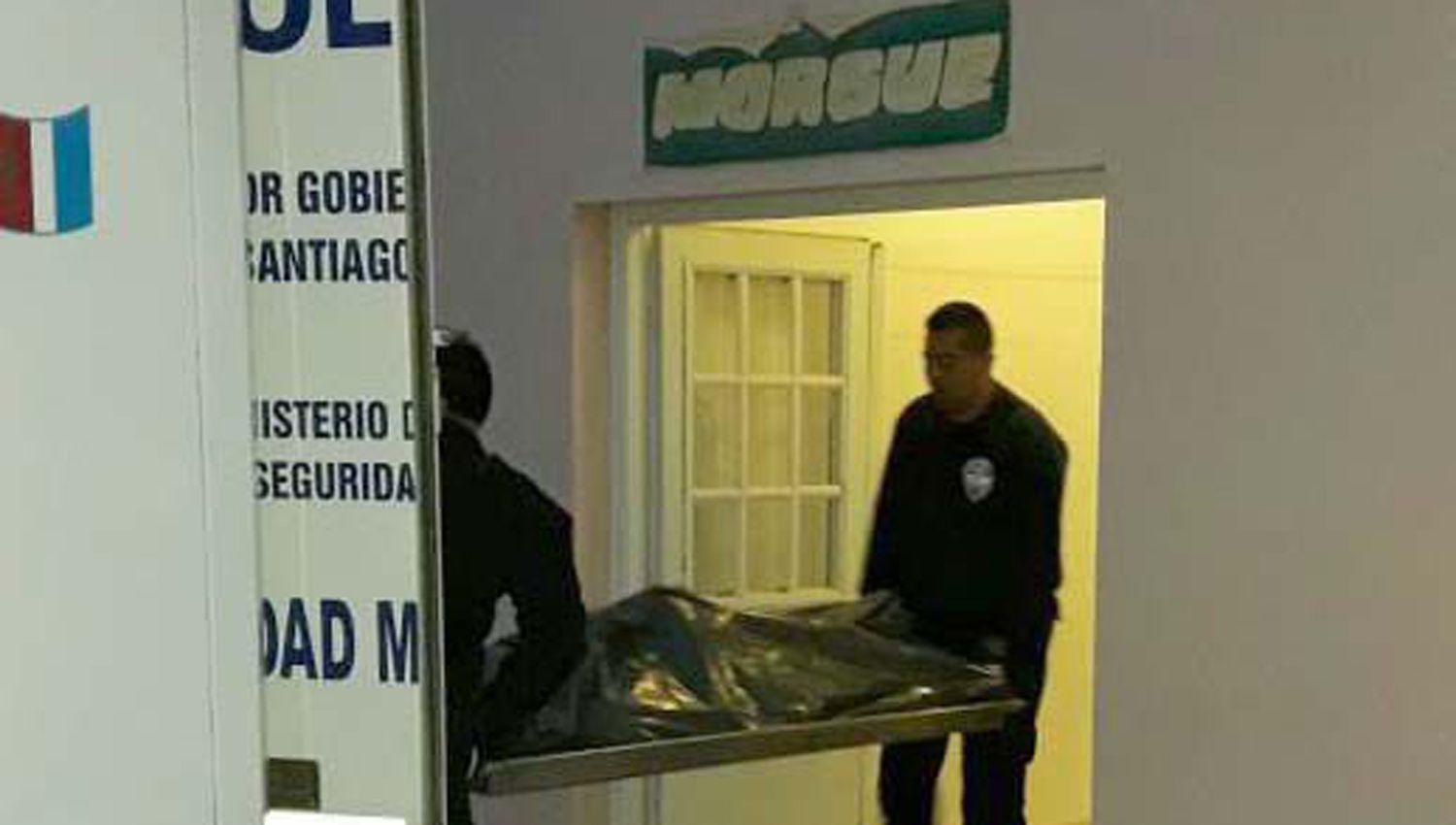 Director de escuela biacutegamo atacoacute a tiros a la madre de sus tres hijos y luego se suicidoacute con una escopeta