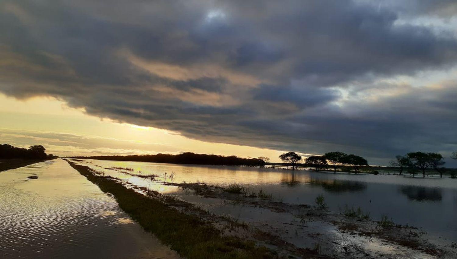 VIDEO  La Ruta Provincial 89 se encuentra cortada por el avance del agua
