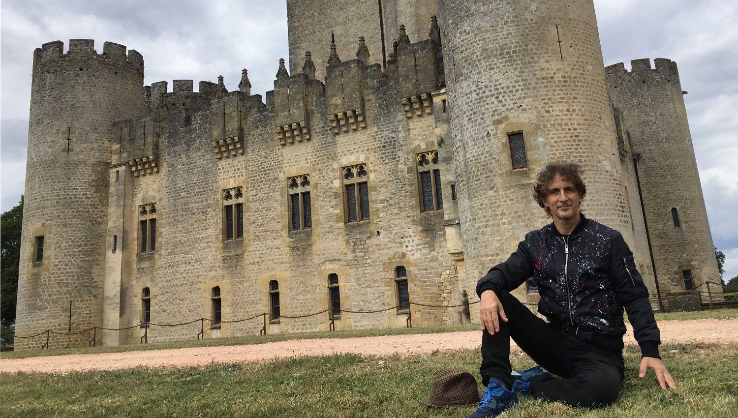 EL LIBERAL y un imperdible mano a mano con el baterista y bandoneonista argentino