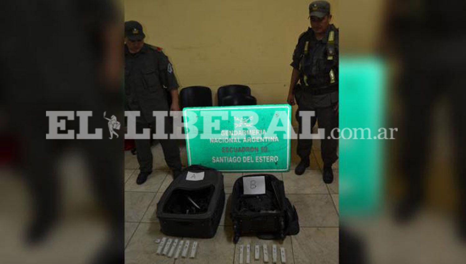 El ciudadano de origen boliviano viajaba como pasajero en un colectivo