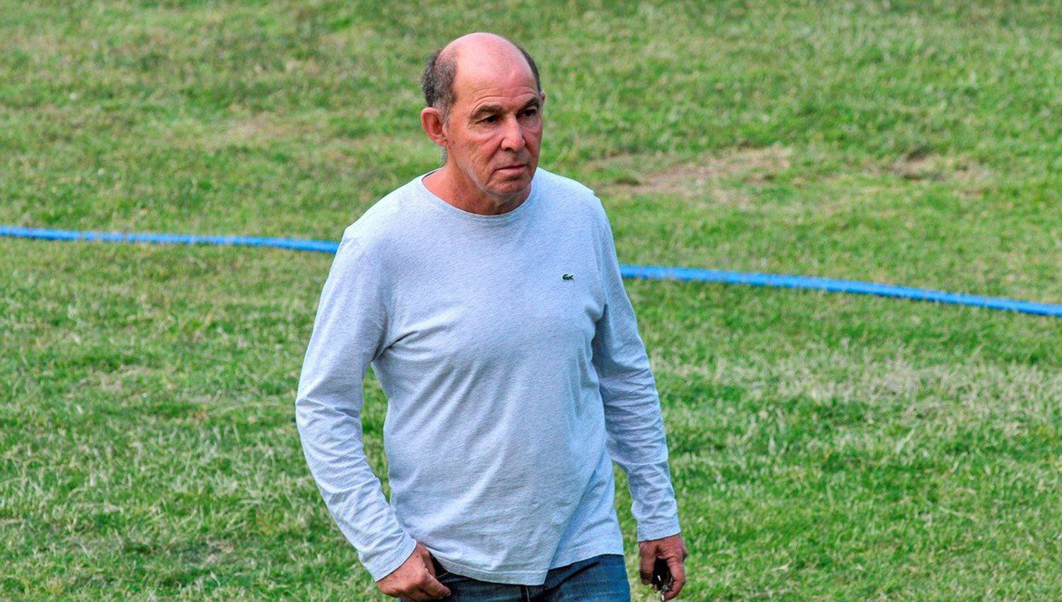 DURÍSIMO El Bocha fue crítico con el plantel de Independiente tras la derrota en el cl�sico ante Racing 
