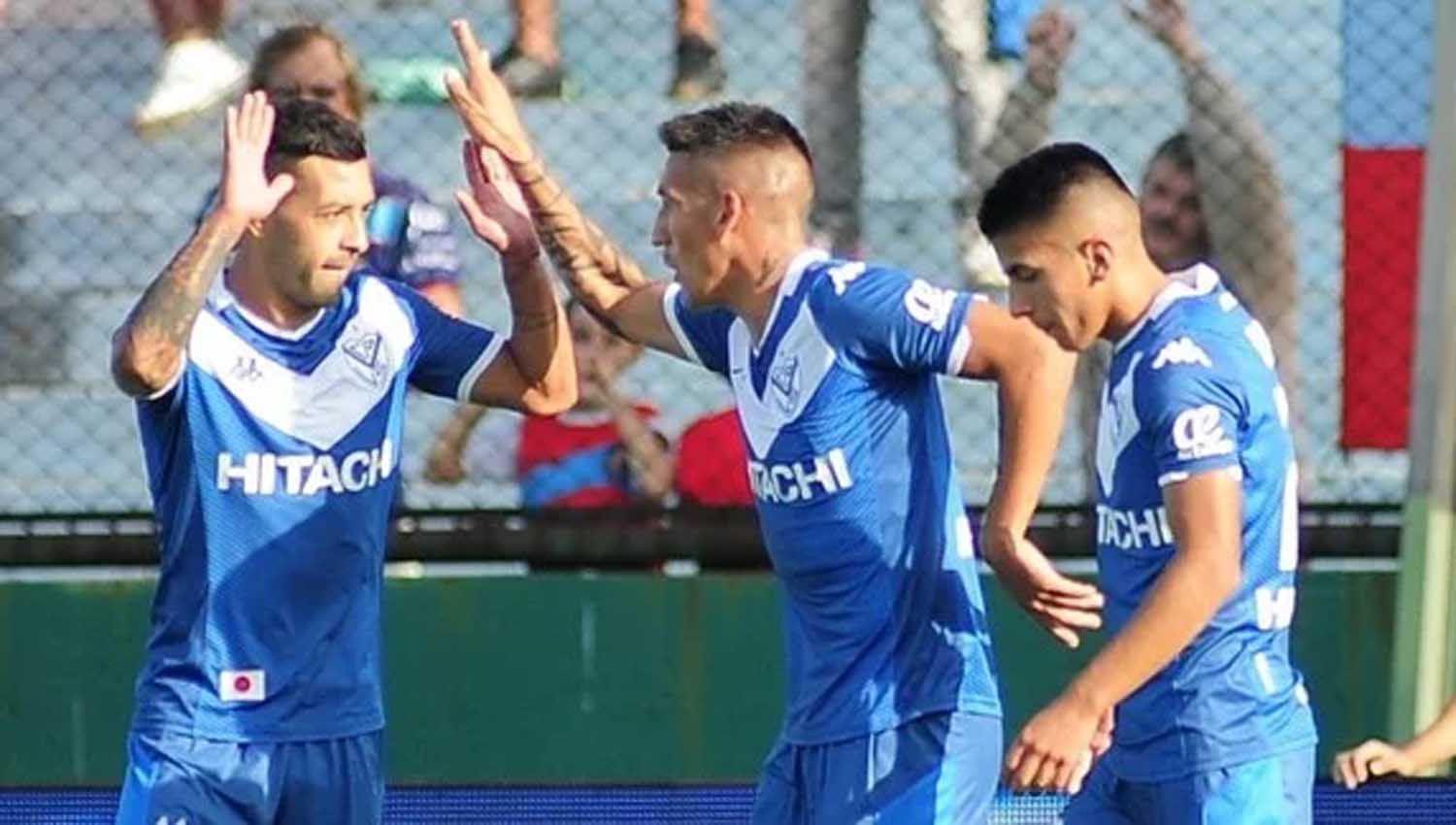 VIDEO Un Veacutelez contundente goleoacute a Arsenal en Sarandiacute
