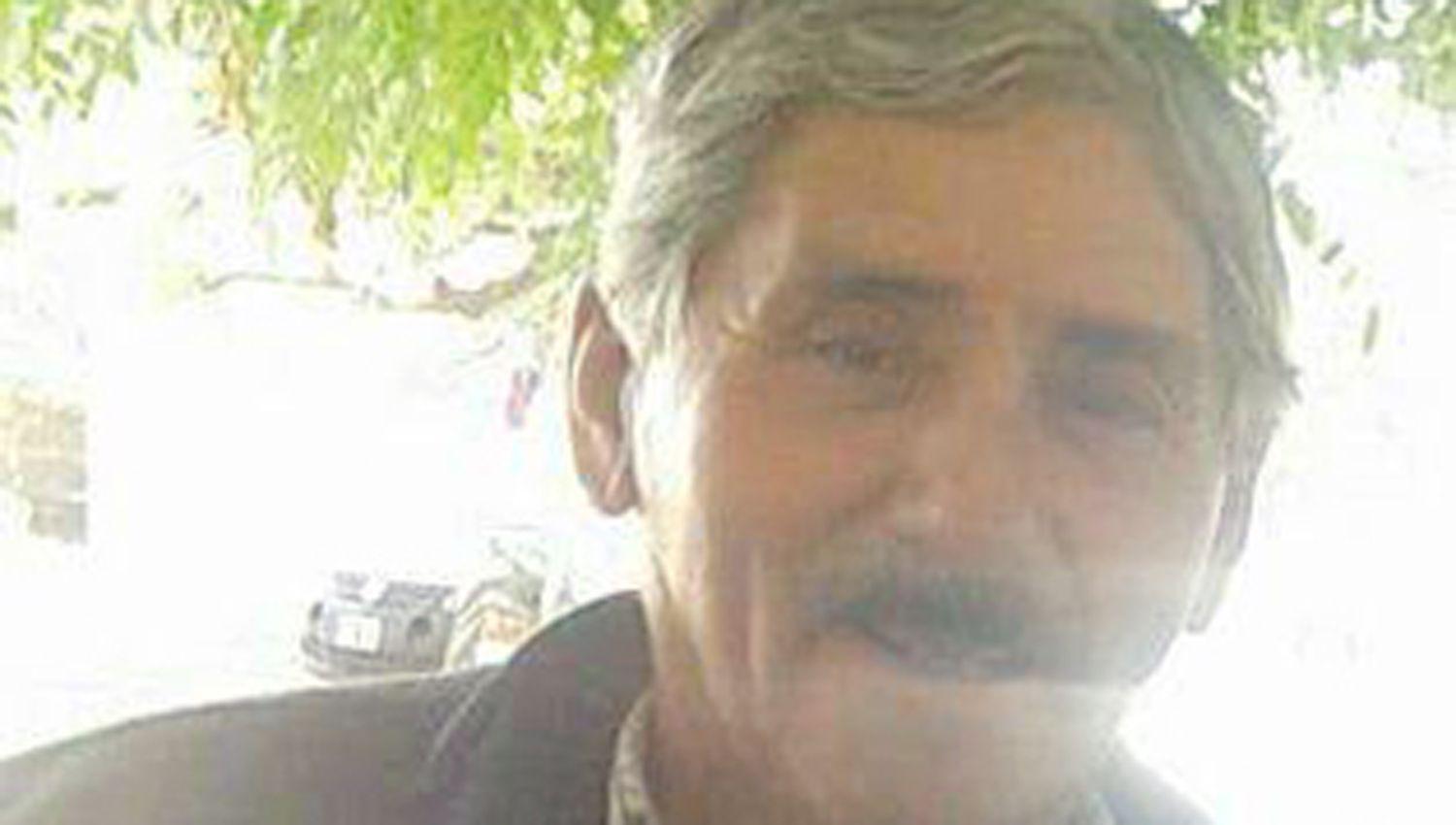 Dramaacutetica buacutesqueda de un hombre en el riacuteo Salado