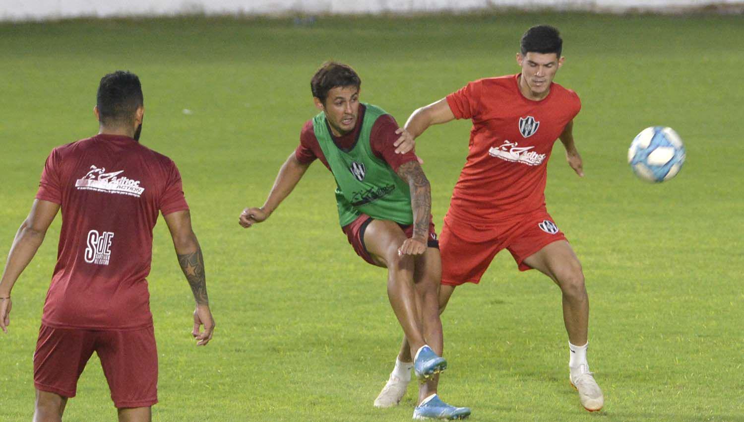 Con la vuelta de Meli y Herrera pero con Nuacutentildeez en duda