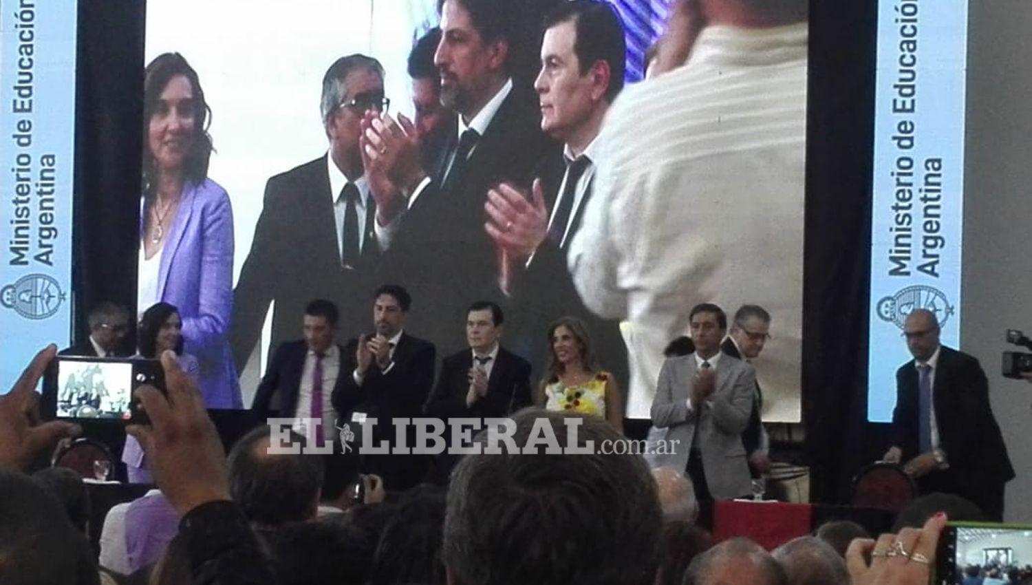 El primer mandatario provincial y el ministro de Educación de la Nación habilitaron la Escuela N 1247