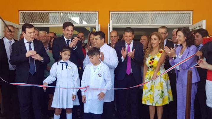 Zamora- Con las escuelas abiertas y nuestros hijos educaacutendose tendremos un mejor futuro
