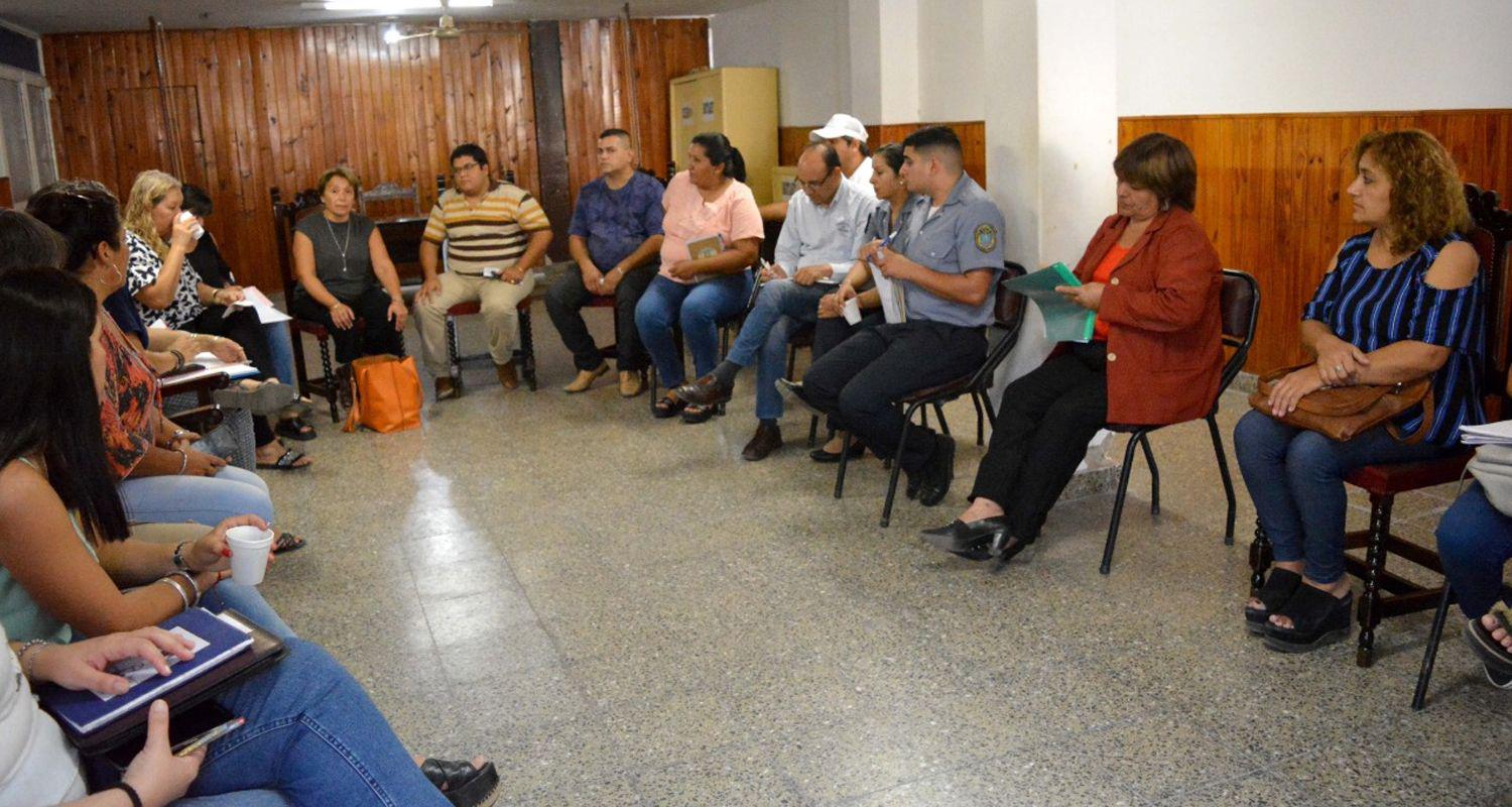 El municipio de Fernaacutendez junto al hospital Zonal trabajan para dar respuestas a la emergencia sanitaria