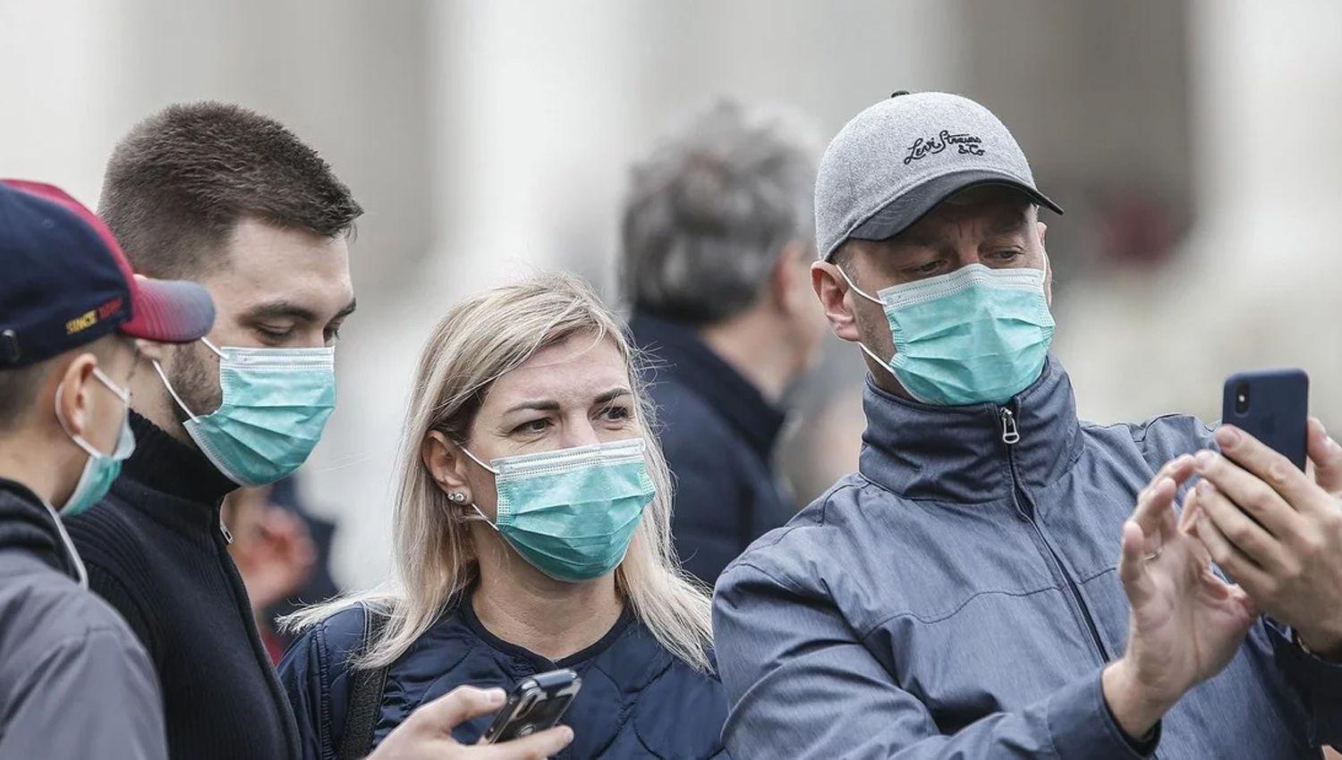 Zamora decretoacute licencia extraordinaria para empleados que regresan de paiacuteses con coronavirus