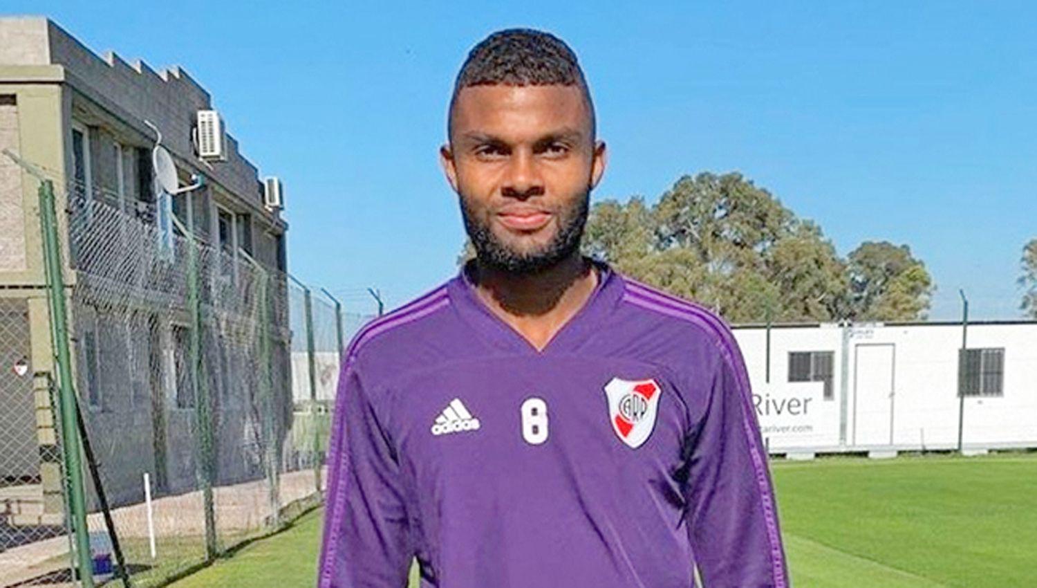 VÍCTIMA El colombiano Thomas Gutiérrez se encuentra aislado y en atención por parte del cuerpo médico de River Plate