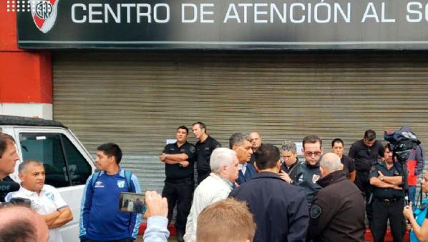 Por reglamento River podriacutea perder la categoriacutea