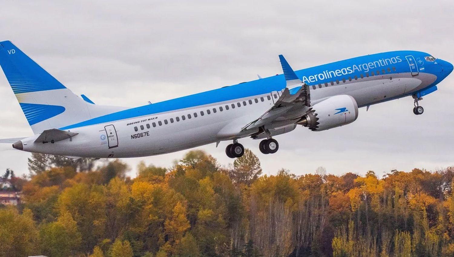 Aeroliacuteneas Argentinas anuncioacute 17 nuevos vuelos especiales para traer argentinos varados