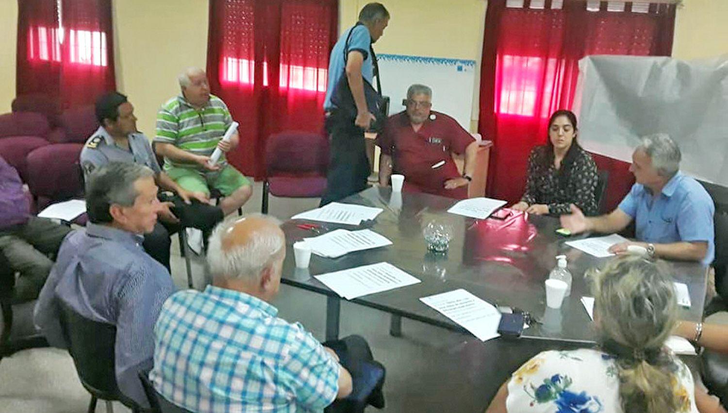 El municipio de Antildeatuya decretoacute asueto sanitario y cierra sus puertas