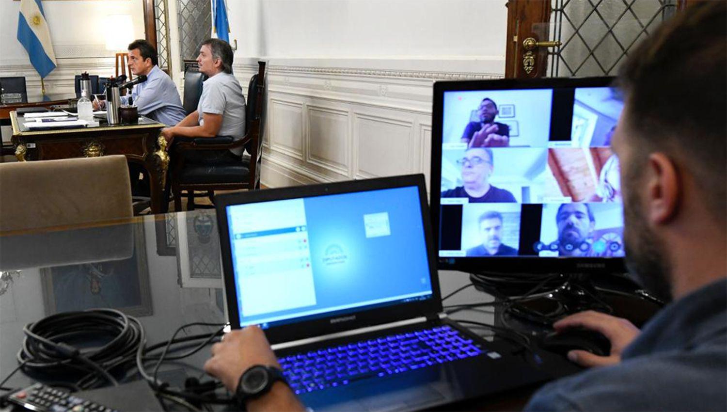 Cuarentena- Massa y los jefes de bloques de diputados trabajaron mediante una videoconferencia
