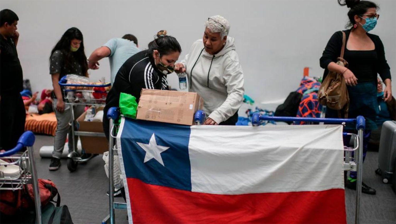 Chile ordena toque de queda nocturno desde este domingo
