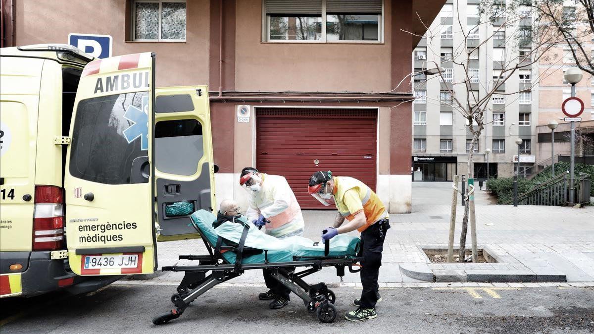 Los muertos por coronavirus son maacutes de 15000 en el mundo y los contagiados superan los 350000