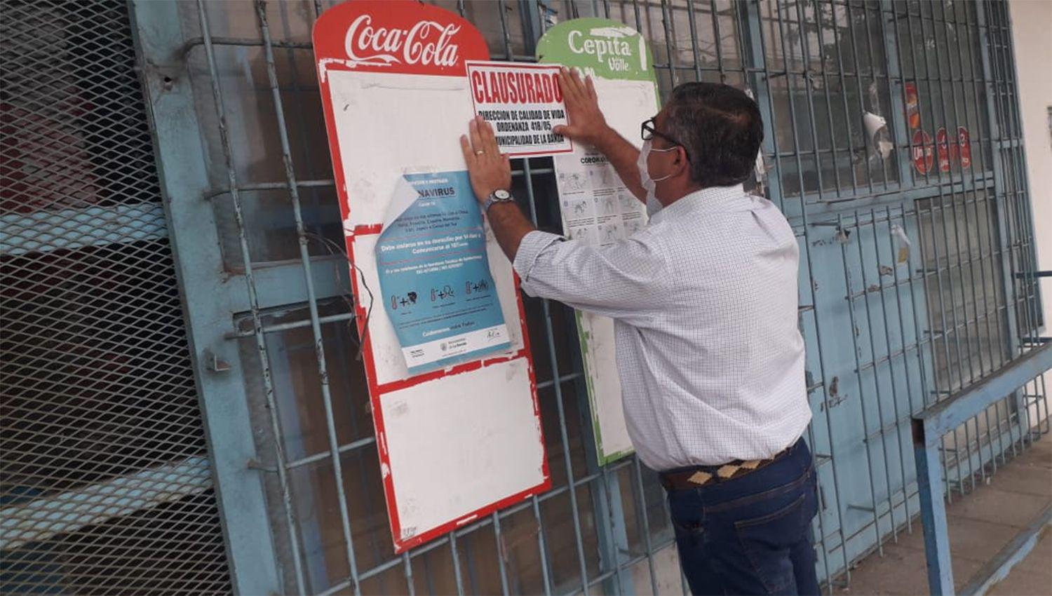 Clausuran un supermercado en La Banda por sobreprecios en goacutendolas