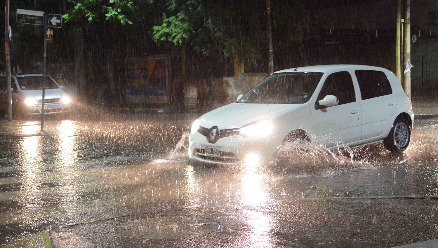 Emiten alerta por tormentas fuertes para el Este de Santiago del Estero